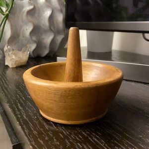 Wooden Ring Holder
